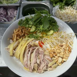 Phở Gà Trộn