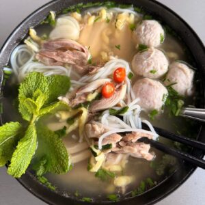 Bún Mọc Giò Gà CZ