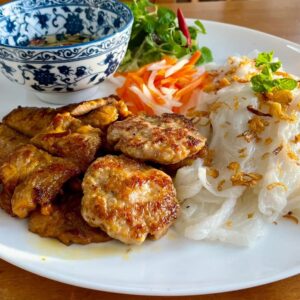 Bánh Cuốn Thịt Nướng CZ